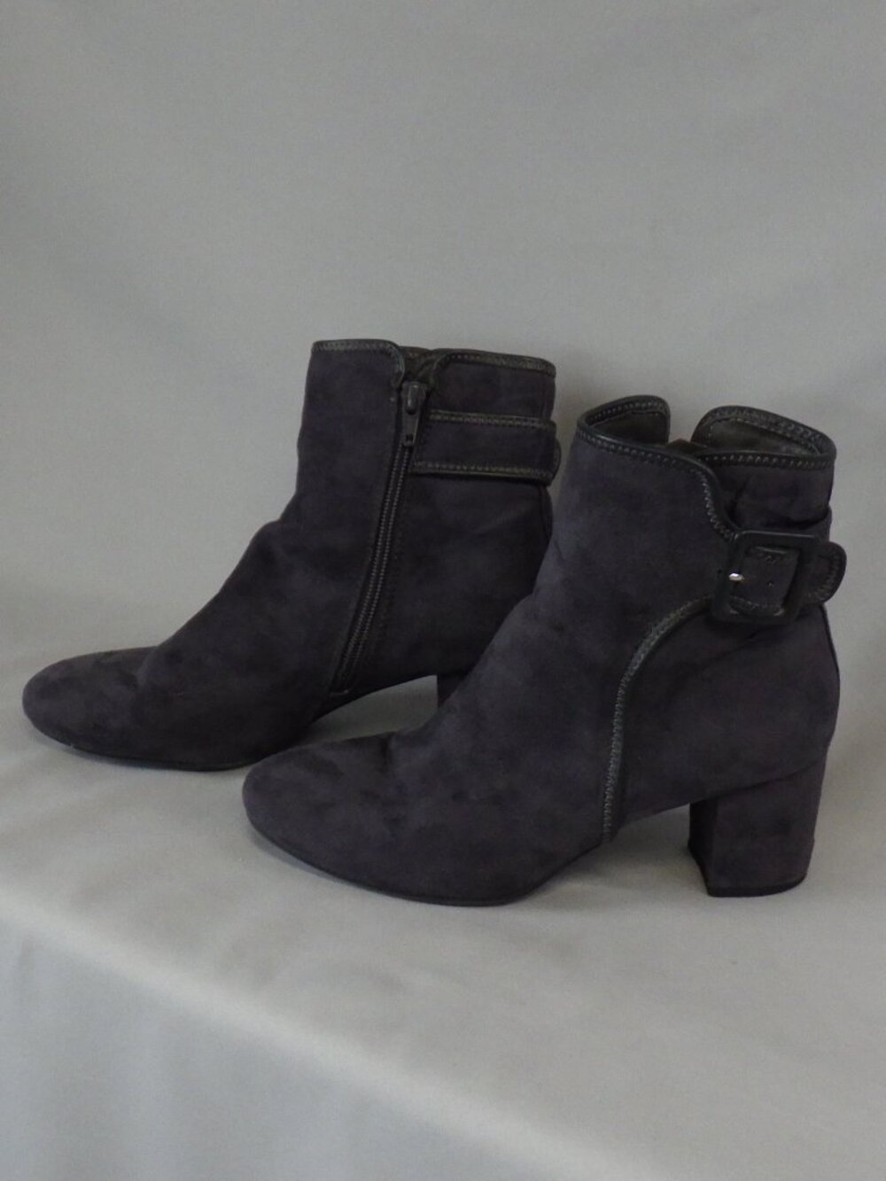 White Mountain Calisi Suede Ankle Booties